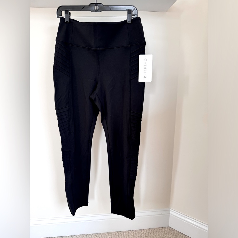 NWT Women’s Athleta Delancey Moto Tight. Black, sz L